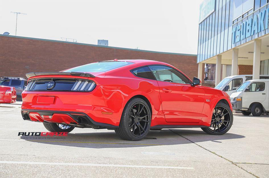 FORD MUSTANG SF06 SATIN BLACK